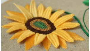 一朵向日葵的美丽刺绣